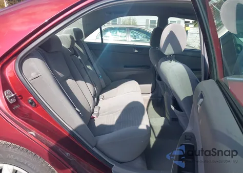 2005 Toyota Camry Le из США, поврежденный, VIN 4T1BE30K05U034433